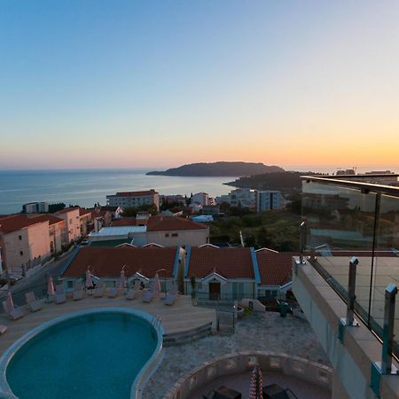 בודווה Spa Resort Luxury Apartments מראה חיצוני תמונה