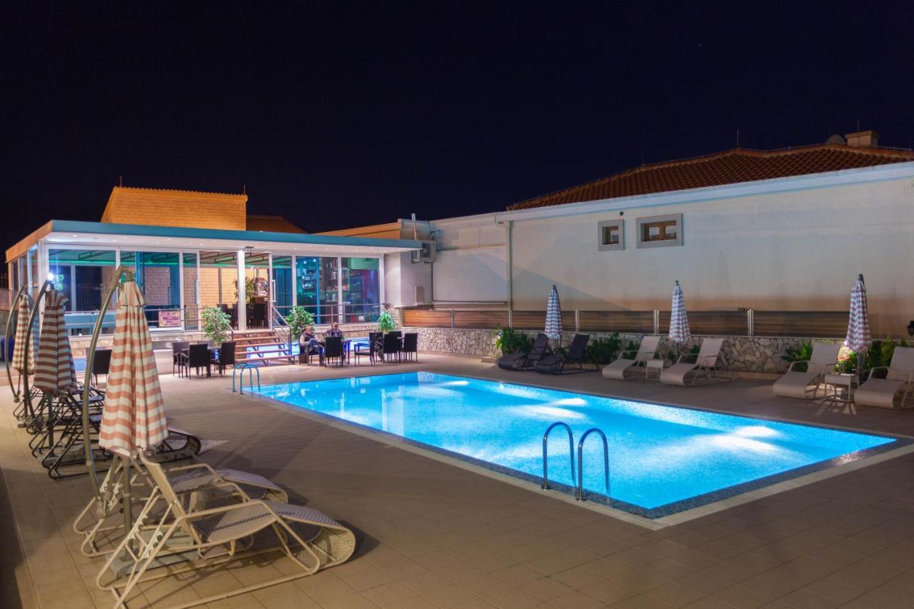 בודווה Spa Resort Luxury Apartments מראה חיצוני תמונה