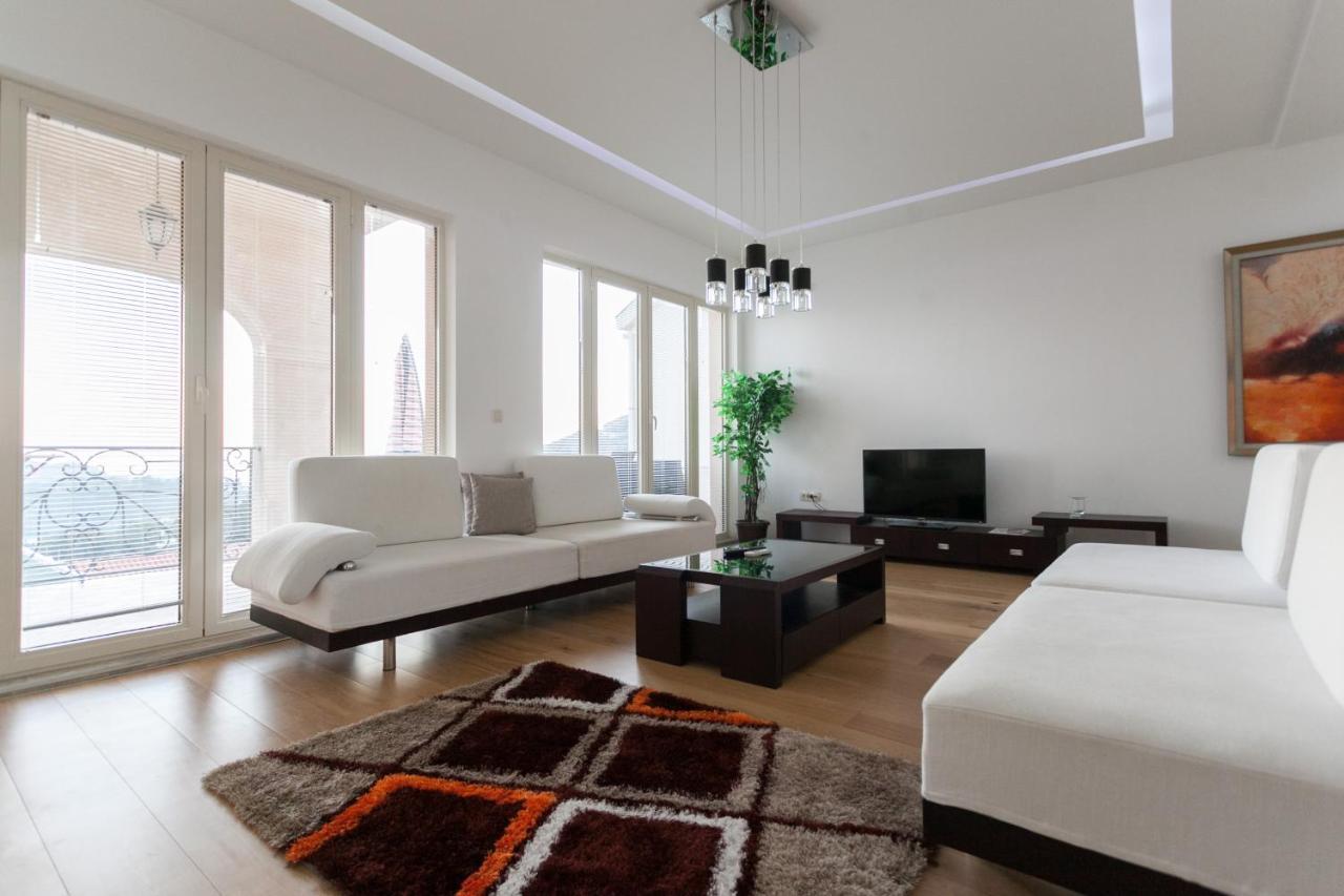 בודווה Spa Resort Luxury Apartments מראה חיצוני תמונה